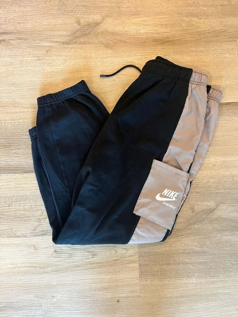 Nike, Sportswear Black/Tan Brown Fleece Jogging Sweatpants, Streetwear, Large